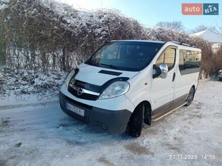 Опель Виваро пасс. 2007 в Кропивницком (Кировограде) на Automoto.ua Опель Виваро пасс., объемом двигателя 2 л и пробегом 360 тыс. км за 9700 $, фото 1 на Automoto.ua