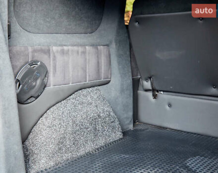 Серый Опель Виваро пасс., объемом двигателя 2 л и пробегом 110 тыс. км за 27000 $, фото 22 на Automoto.ua