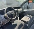 Серый Опель Виваро пасс., объемом двигателя 0 л и пробегом 320 тыс. км за 4300 $, фото 10 на Automoto.ua