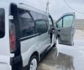 Серый Опель Виваро пасс., объемом двигателя 1.9 л и пробегом 282 тыс. км за 5700 $, фото 3 на Automoto.ua