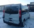 Серый Опель Виваро пасс., объемом двигателя 2.5 л и пробегом 290 тыс. км за 9100 $, фото 5 на Automoto.ua