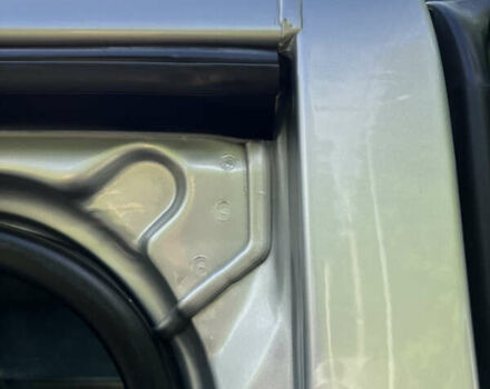 Серый Опель Виваро пасс., объемом двигателя 2 л и пробегом 228 тыс. км за 16950 $, фото 42 на Automoto.ua
