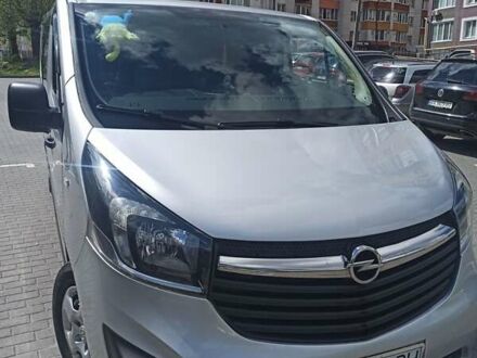 Опель Виваро пасс. 2018 в Хмельницком на Automoto.ua Серый Опель Виваро пасс., объемом двигателя 1.6 л и пробегом 161 тыс. км за 17999 $, фото 1 на Automoto.ua