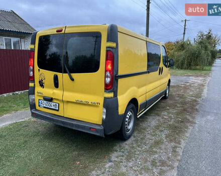 Жовтий Опель Віваро, об'ємом двигуна 2 л та пробігом 386 тис. км за 6990 $, фото 2 на Automoto.ua