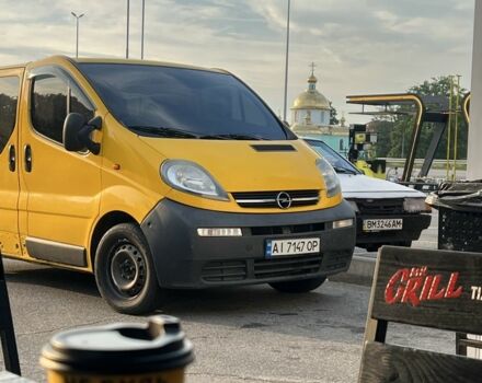 Желтый Опель Виваро, объемом двигателя 1.9 л и пробегом 286 тыс. км за 3500 $, фото 1 на Automoto.ua