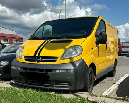 Желтый Опель Виваро, объемом двигателя 1.9 л и пробегом 230 тыс. км за 3700 $, фото 5 на Automoto.ua