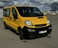 Желтый Опель Виваро, объемом двигателя 1.9 л и пробегом 233 тыс. км за 5100 $, фото 3 на Automoto.ua