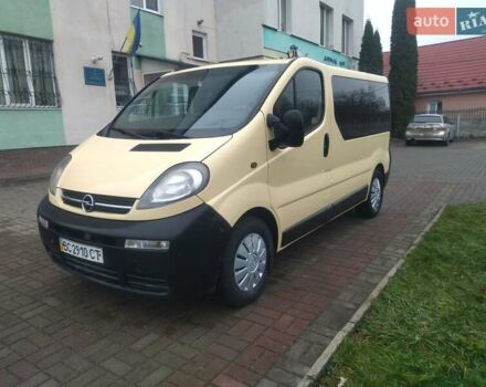 Желтый Опель Виваро, объемом двигателя 1.87 л и пробегом 410 тыс. км за 6500 $, фото 6 на Automoto.ua