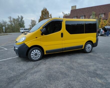 Жовтий Опель Віваро, об'ємом двигуна 1.9 л та пробігом 275 тис. км за 6850 $, фото 3 на Automoto.ua