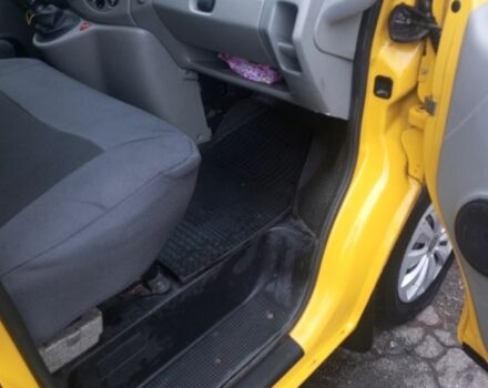 Желтый Опель Виваро, объемом двигателя 1.9 л и пробегом 210 тыс. км за 6500 $, фото 7 на Automoto.ua