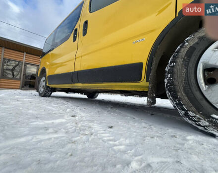 Жовтий Опель Віваро, об'ємом двигуна 1.9 л та пробігом 210 тис. км за 6999 $, фото 42 на Automoto.ua