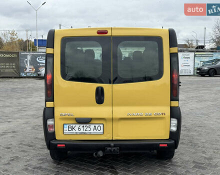 Жовтий Опель Віваро, об'ємом двигуна 2.46 л та пробігом 280 тис. км за 6999 $, фото 9 на Automoto.ua