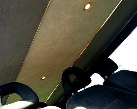 Желтый Опель Виваро, объемом двигателя 2.5 л и пробегом 288 тыс. км за 7500 $, фото 6 на Automoto.ua