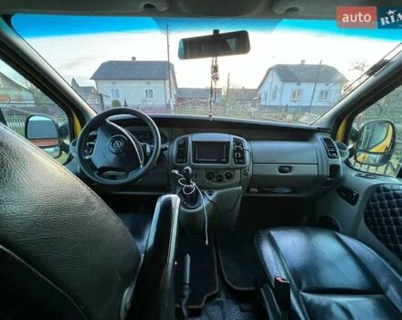 Жовтий Опель Віваро, об'ємом двигуна 1.87 л та пробігом 308 тис. км за 7450 $, фото 17 на Automoto.ua