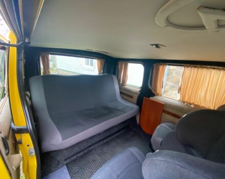 Жовтий Опель Віваро, об'ємом двигуна 1.9 л та пробігом 180 тис. км за 7100 $, фото 4 на Automoto.ua