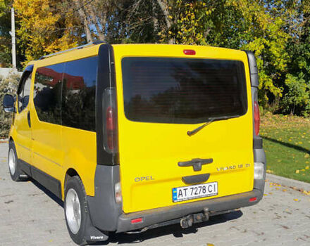 Желтый Опель Виваро, объемом двигателя 1.87 л и пробегом 197 тыс. км за 6200 $, фото 3 на Automoto.ua