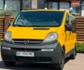 Жовтий Опель Віваро, об'ємом двигуна 1.87 л та пробігом 300 тис. км за 6900 $, фото 1 на Automoto.ua