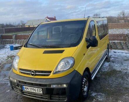 Жовтий Опель Віваро, об'ємом двигуна 1.9 л та пробігом 422 тис. км за 6500 $, фото 3 на Automoto.ua