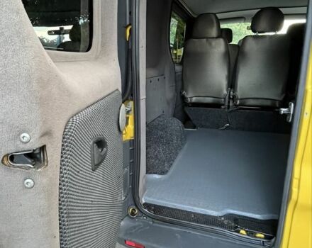 Жовтий Опель Віваро, об'ємом двигуна 0 л та пробігом 170 тис. км за 8500 $, фото 5 на Automoto.ua