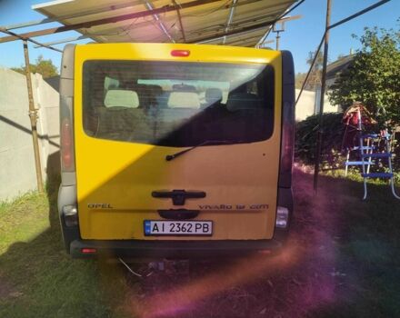 Желтый Опель Виваро, объемом двигателя 1.9 л и пробегом 400 тыс. км за 6000 $, фото 1 на Automoto.ua