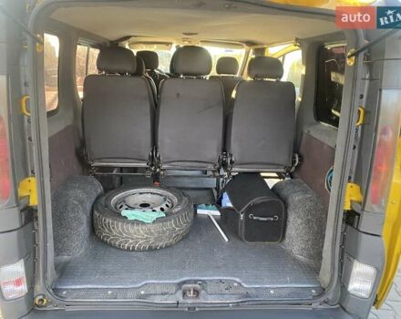 Желтый Опель Виваро, объемом двигателя 1.87 л и пробегом 235 тыс. км за 7400 $, фото 10 на Automoto.ua