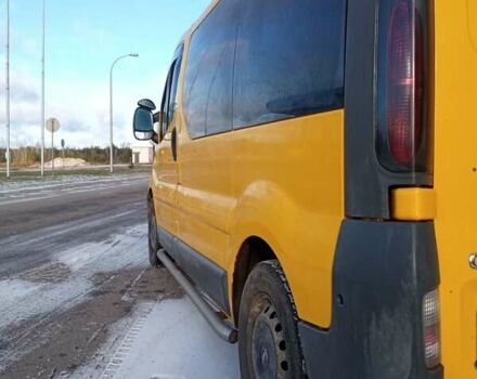 Желтый Опель Виваро, объемом двигателя 1.9 л и пробегом 339 тыс. км за 5555 $, фото 10 на Automoto.ua