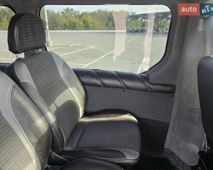 Желтый Опель Виваро, объемом двигателя 2 л и пробегом 290 тыс. км за 8900 $, фото 51 на Automoto.ua
