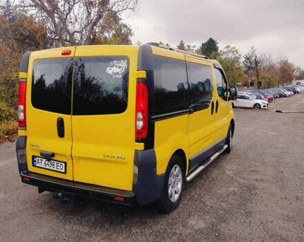 Жовтий Опель Віваро, об'ємом двигуна 2 л та пробігом 232 тис. км за 7500 $, фото 5 на Automoto.ua