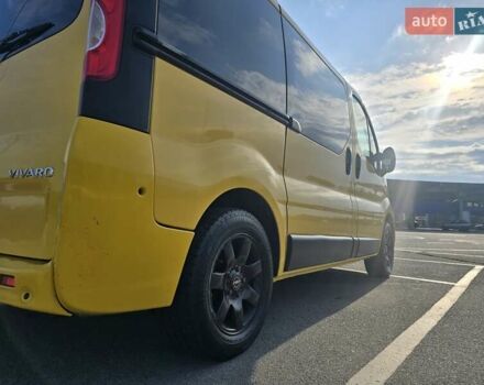 Желтый Опель Виваро, объемом двигателя 2 л и пробегом 290 тыс. км за 8900 $, фото 62 на Automoto.ua
