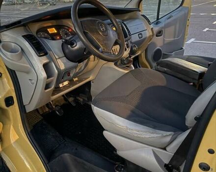 Жовтий Опель Віваро, об'ємом двигуна 2 л та пробігом 260 тис. км за 8900 $, фото 9 на Automoto.ua