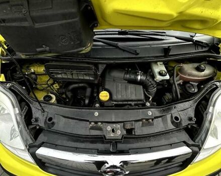 Жовтий Опель Віваро, об'ємом двигуна 2 л та пробігом 254 тис. км за 8900 $, фото 14 на Automoto.ua