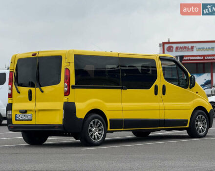 Жовтий Опель Віваро, об'ємом двигуна 2.5 л та пробігом 270 тис. км за 11300 $, фото 10 на Automoto.ua
