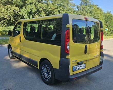 Жовтий Опель Віваро, об'ємом двигуна 2 л та пробігом 260 тис. км за 8999 $, фото 12 на Automoto.ua