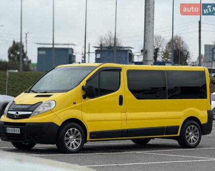 Жовтий Опель Віваро, об'ємом двигуна 2.5 л та пробігом 270 тис. км за 11300 $, фото 1 на Automoto.ua