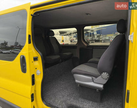 Жовтий Опель Віваро, об'ємом двигуна 2.5 л та пробігом 270 тис. км за 11300 $, фото 25 на Automoto.ua