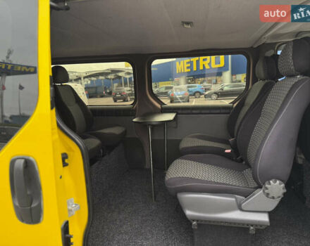 Жовтий Опель Віваро, об'ємом двигуна 2.5 л та пробігом 270 тис. км за 11300 $, фото 26 на Automoto.ua