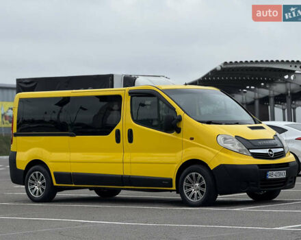 Жовтий Опель Віваро, об'ємом двигуна 2.5 л та пробігом 270 тис. км за 11300 $, фото 8 на Automoto.ua