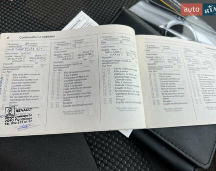 Желтый Опель Виваро, объемом двигателя 2.5 л и пробегом 274 тыс. км за 8900 $, фото 11 на Automoto.ua