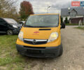 Желтый Опель Виваро, объемом двигателя 2.5 л и пробегом 274 тыс. км за 8900 $, фото 1 на Automoto.ua