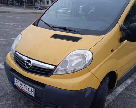 Желтый Опель Виваро, объемом двигателя 2 л и пробегом 270 тыс. км за 11200 $, фото 6 на Automoto.ua