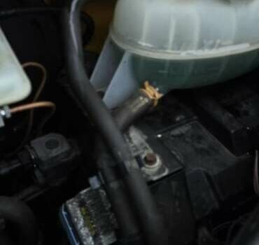 Жовтий Опель Віваро, об'ємом двигуна 2 л та пробігом 100 тис. км за 19900 $, фото 12 на Automoto.ua