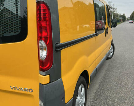 Жовтий Опель Віваро, об'ємом двигуна 2 л та пробігом 142 тис. км за 15700 $, фото 7 на Automoto.ua