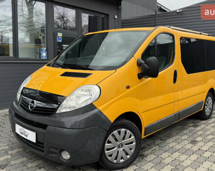 Желтый Опель Виваро, объемом двигателя 2 л и пробегом 318 тыс. км за 13450 $, фото 10 на Automoto.ua