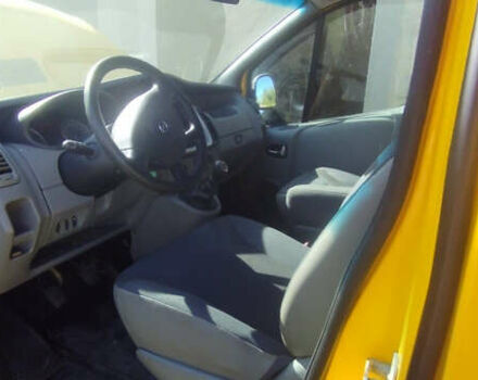 Желтый Опель Виваро, объемом двигателя 2 л и пробегом 297 тыс. км за 11900 $, фото 18 на Automoto.ua