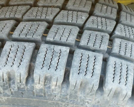 Желтый Опель Виваро, объемом двигателя 2 л и пробегом 297 тыс. км за 11900 $, фото 3 на Automoto.ua