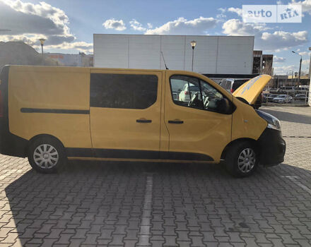 Жовтий Опель Віваро, об'ємом двигуна 1.6 л та пробігом 320 тис. км за 14800 $, фото 8 на Automoto.ua