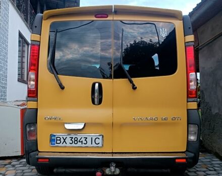 Жовтий Опель Віваро, об'ємом двигуна 1.9 л та пробігом 370 тис. км за 6500 $, фото 4 на Automoto.ua