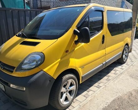 Жовтий Опель Віваро, об'ємом двигуна 1.9 л та пробігом 250 тис. км за 7300 $, фото 1 на Automoto.ua