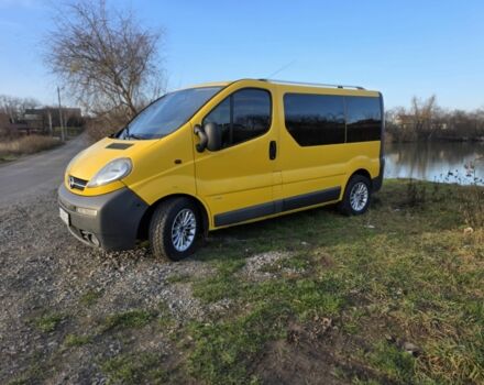 Жовтий Опель Віваро, об'ємом двигуна 1.9 л та пробігом 312 тис. км за 5999 $, фото 1 на Automoto.ua