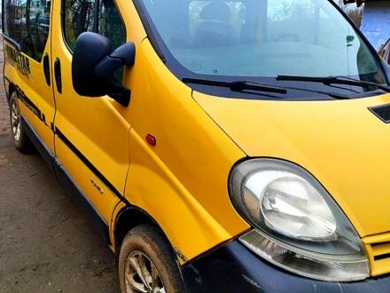 Жовтий Опель Віваро, об'ємом двигуна 2.5 л та пробігом 350 тис. км за 6700 $, фото 1 на Automoto.ua